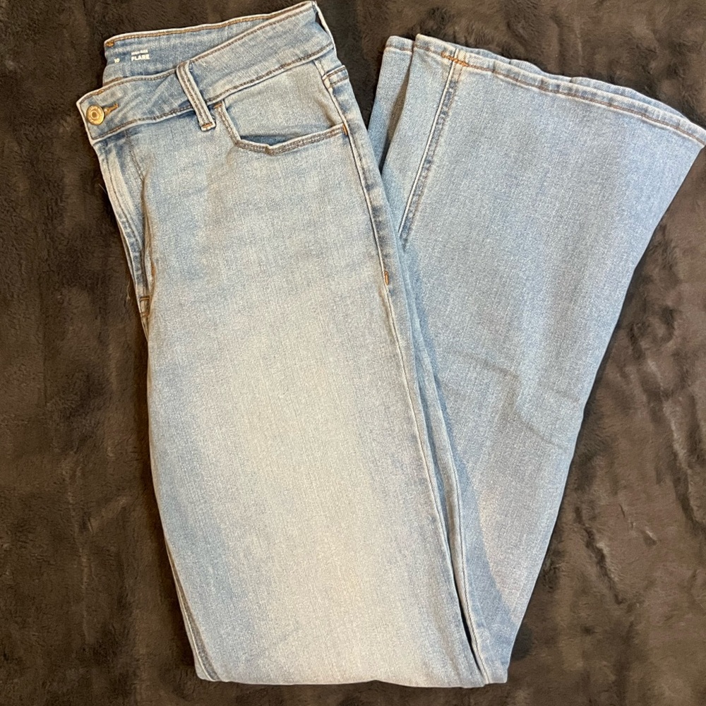 Old Navy Flare-Leg Jeans